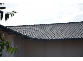 樹(shù)脂瓦可以長(zhǎng)期抵御酸、堿、鹽等各種化學(xué)物質(zhì)腐蝕